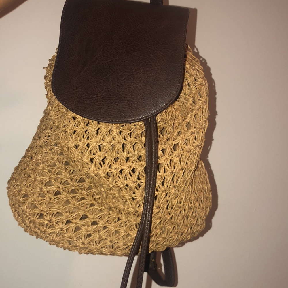 Knitted backpack - Picture 7 of 10
